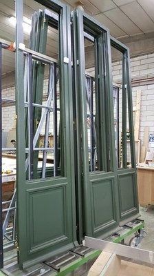 Restauratie van de ramen in het atelier